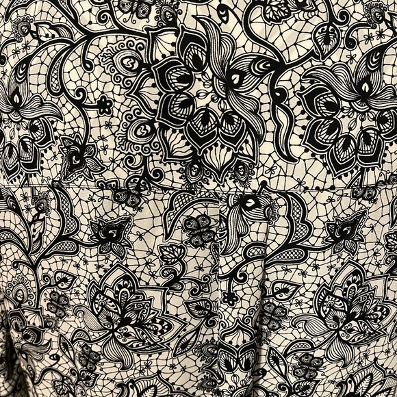 Express Portofino Shirt Black and White Paisley Size L - Picture 5 of 7